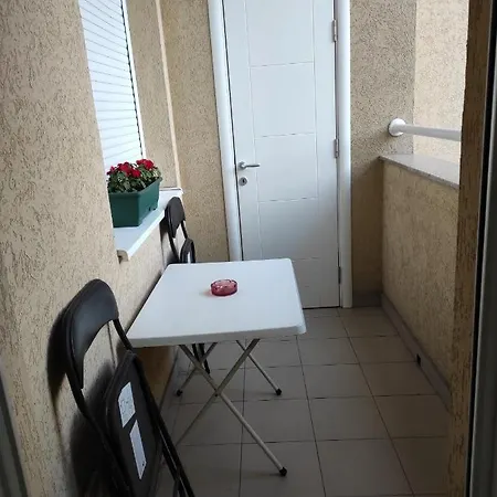 Marina Sa Garazom Lejlighed *